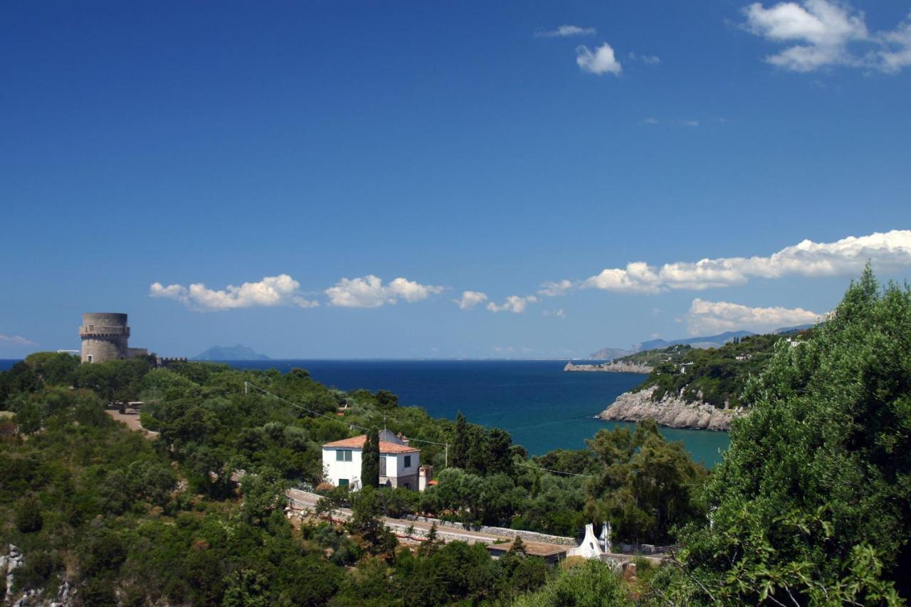 Livingapple Beach Minturno Esterno foto
